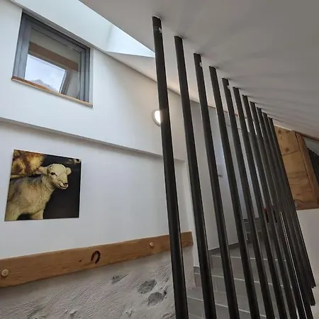 Le Cerbillona- Gavarnie, France * Gavarnie